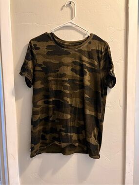 Camo Short-Sleeve Tee